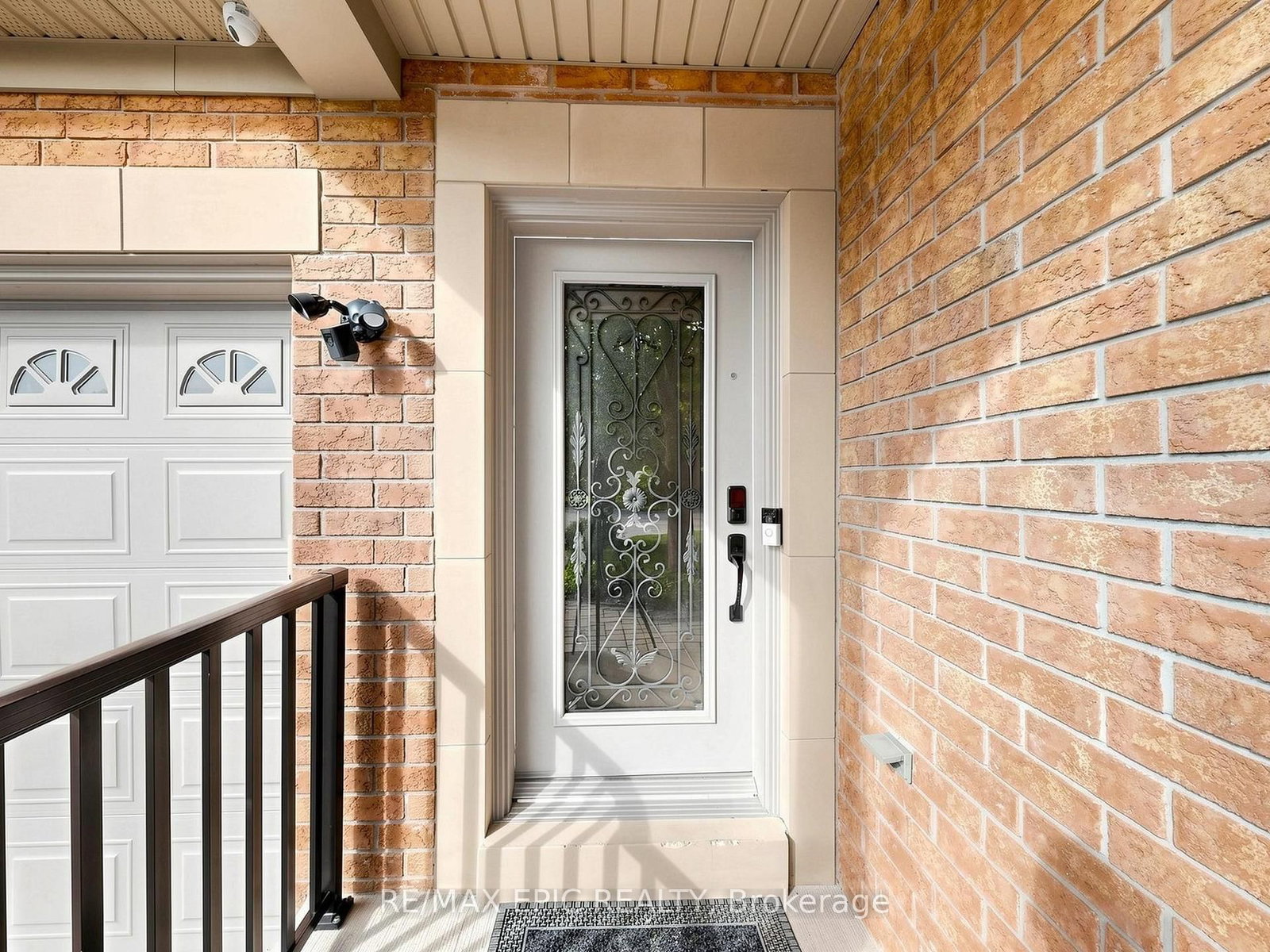 6 Malta Court • Richmond Hill, ON photo 5