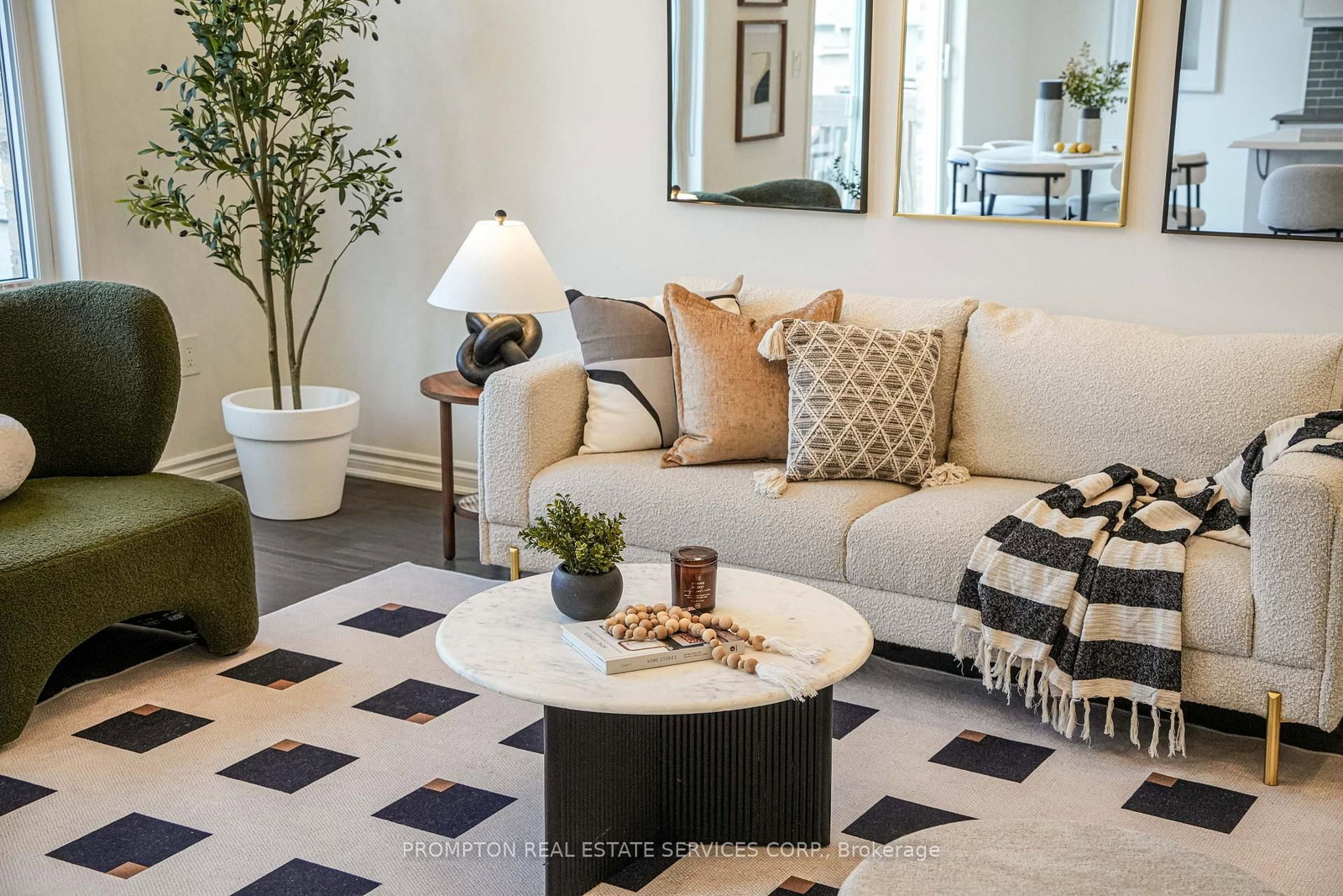16 Ness Drive • Richmond Hill, ON photo 13