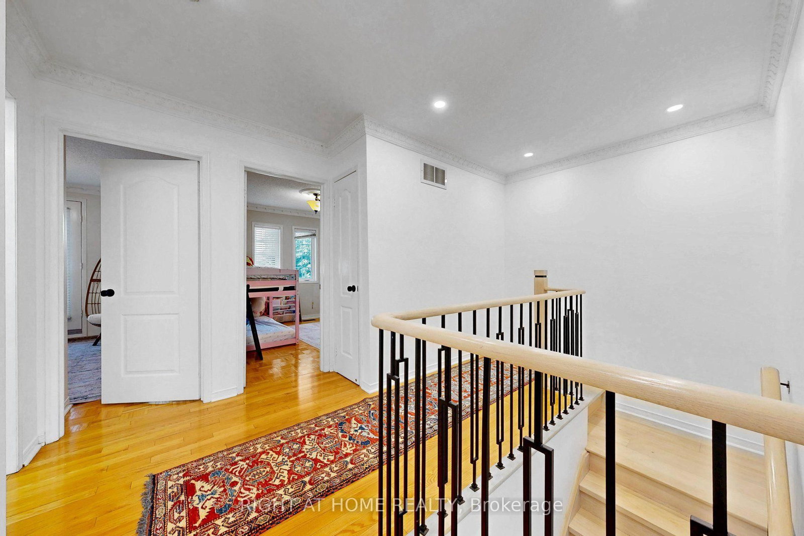 262 Wildberry Crescent • Vaughan, ON photo 12