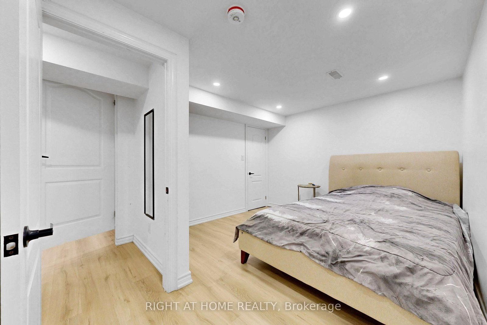 262 Wildberry Crescent • Vaughan, ON photo 29