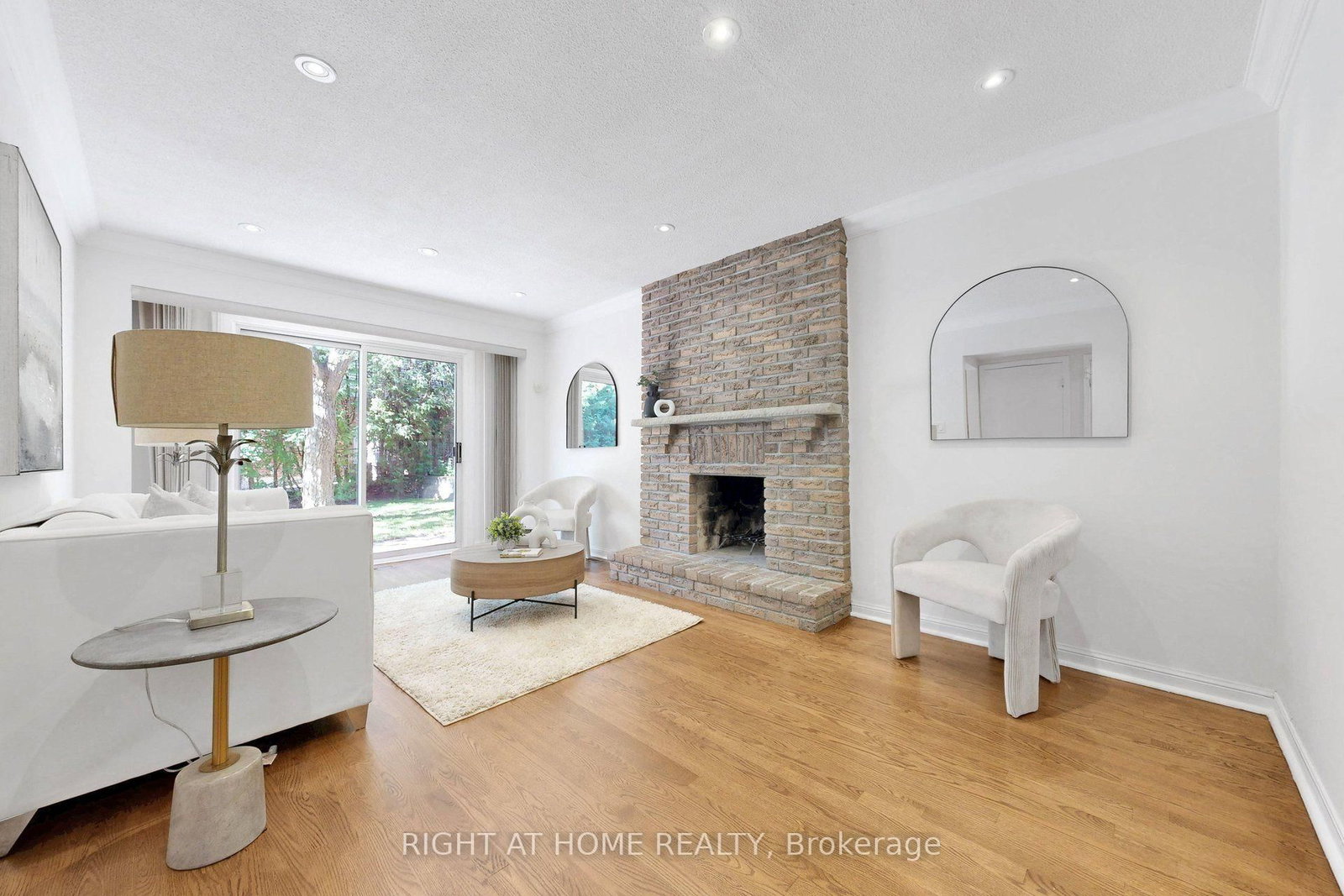 30 Abraham Avenue • Markham, ON photo 14