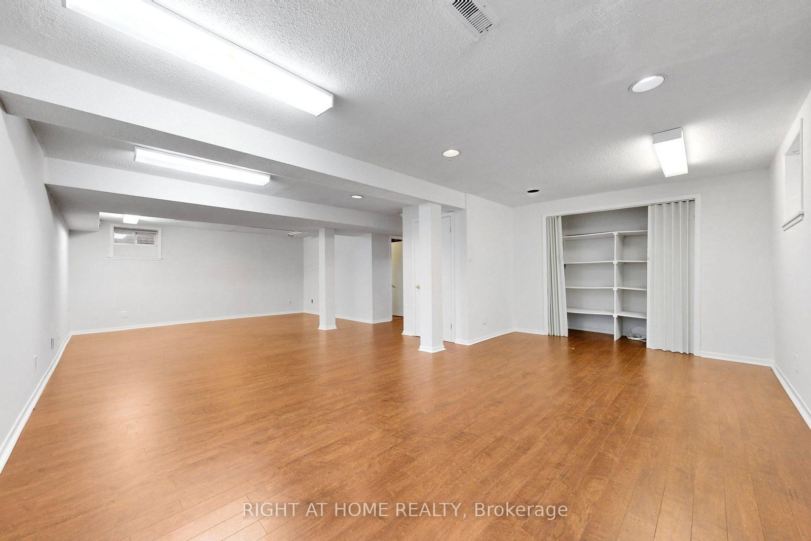 30 Abraham Avenue • Markham, ON photo 37