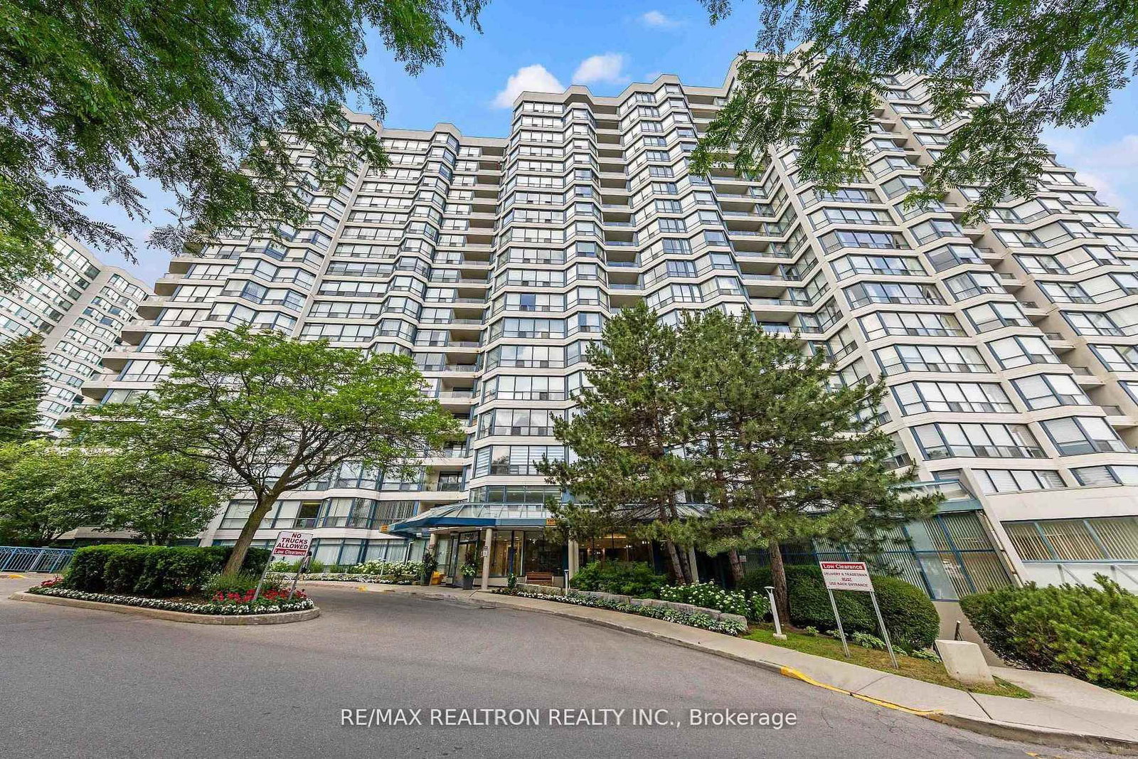 7300 Yonge Street • #210 • Vaughan, ON photo 4