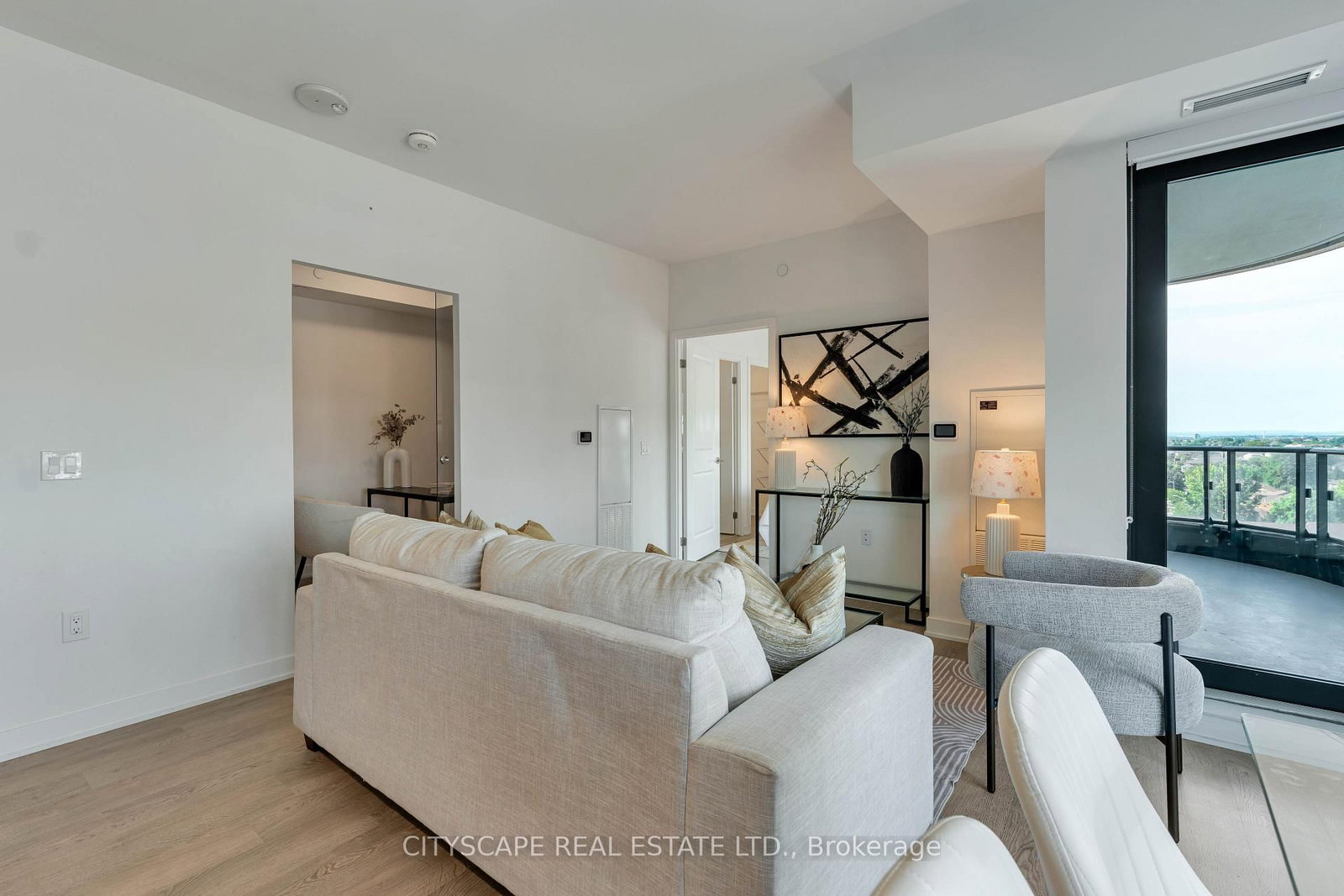 120 Eagle Rock Way • #405 • Vaughan, ON photo 14