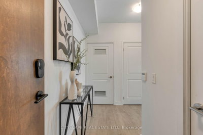 120 Eagle Rock Way • #405 • Vaughan, ON photo 6