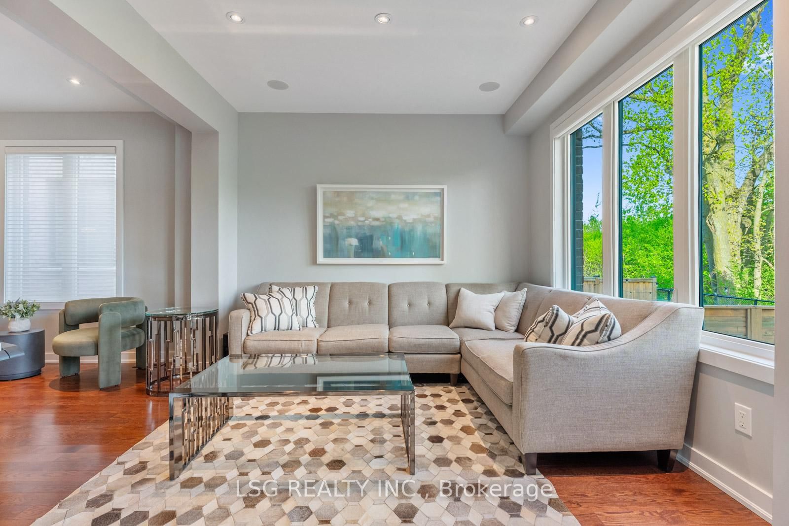 101 Dariole Drive • Richmond Hill, ON photo 12