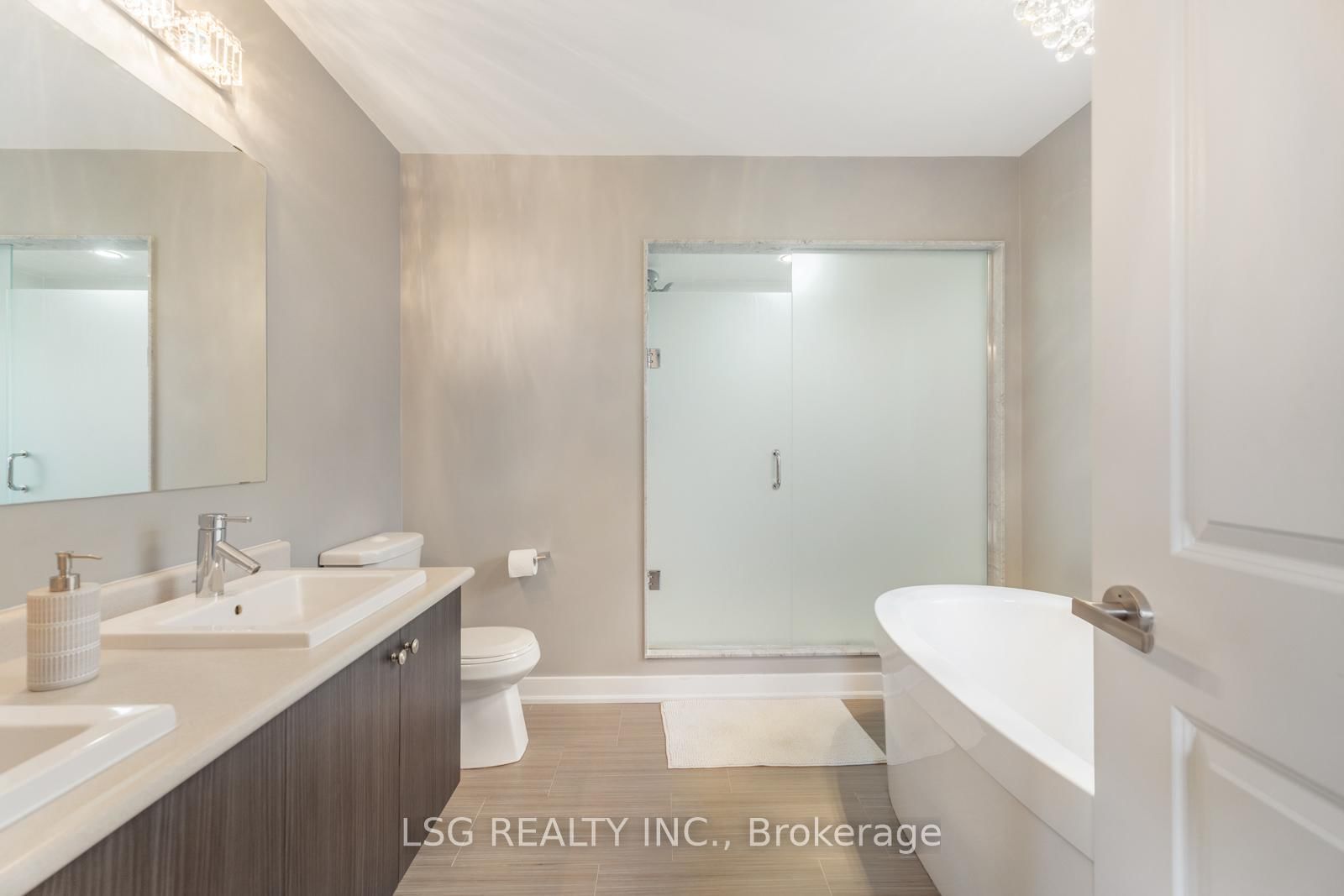 101 Dariole Drive • Richmond Hill, ON photo 23