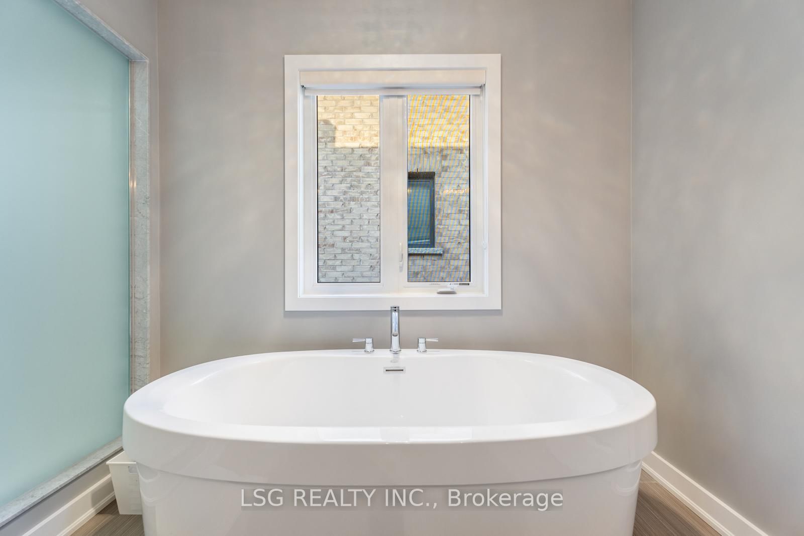 101 Dariole Drive • Richmond Hill, ON photo 26