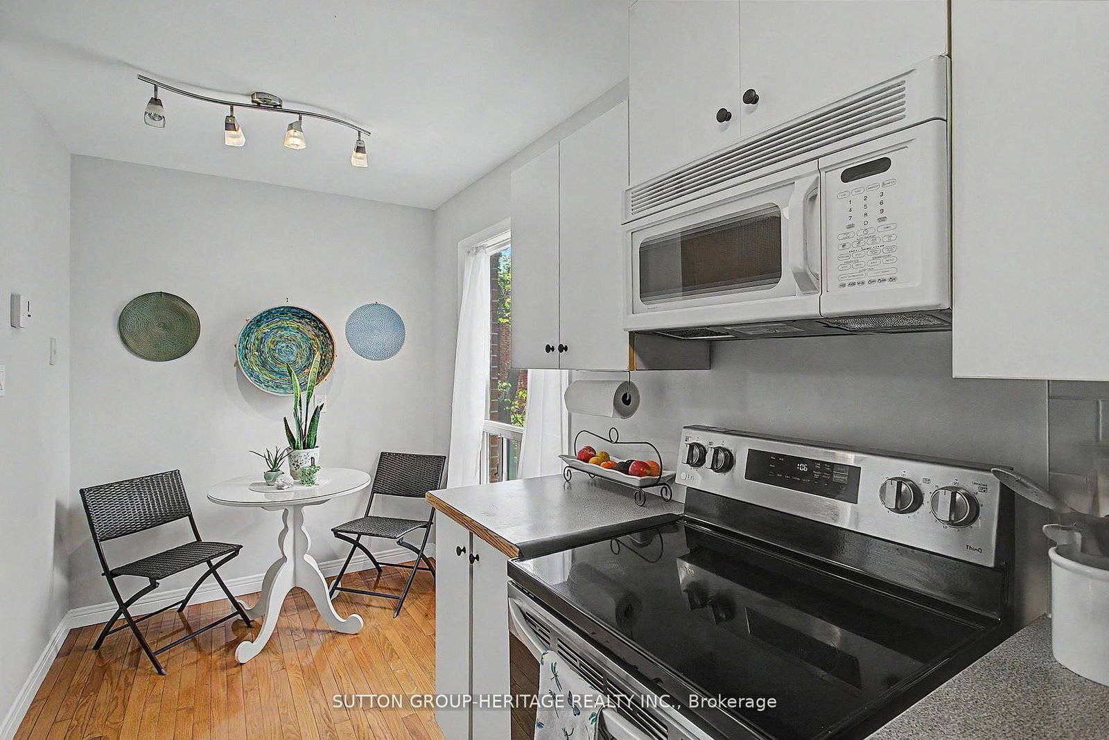 124 Wales Avenue • Markham, ON photo 3