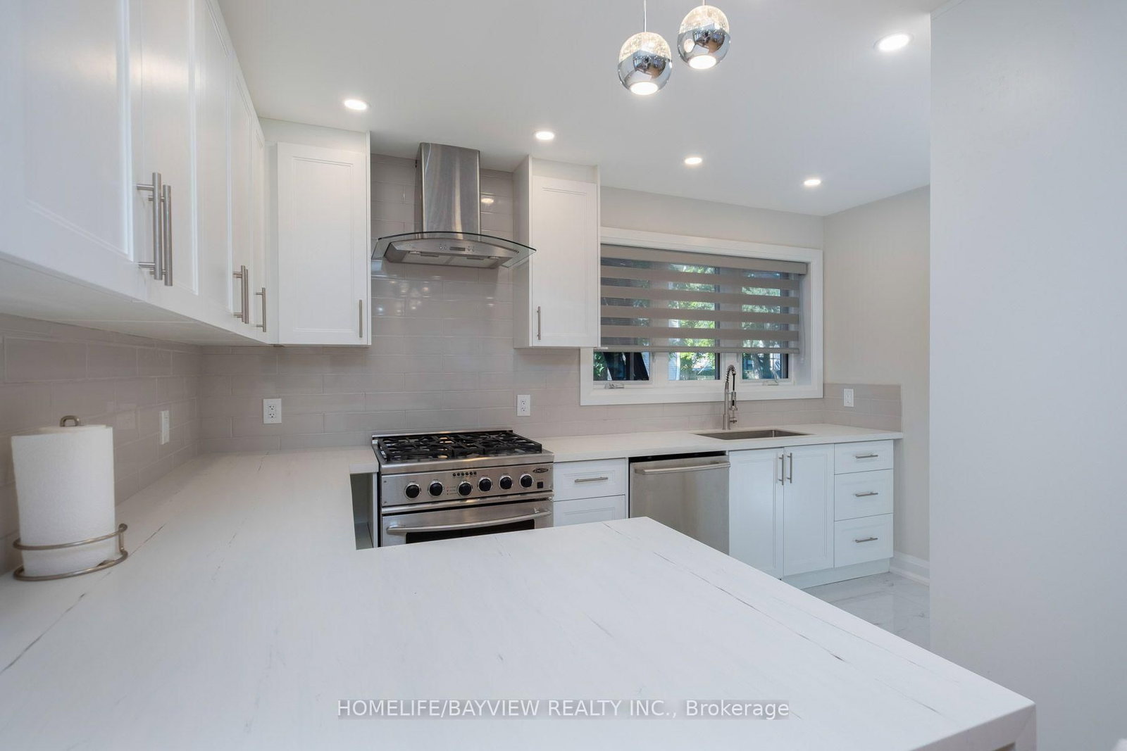 164 Steeles Avenue E • Markham, ON photo 11
