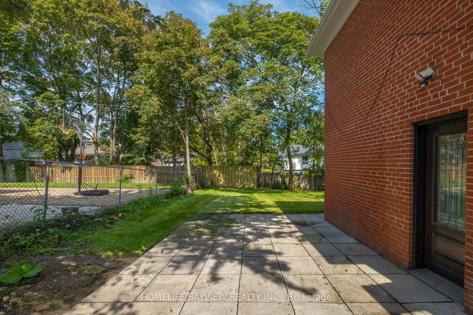 164 Steeles Avenue E • Markham, ON photo 31