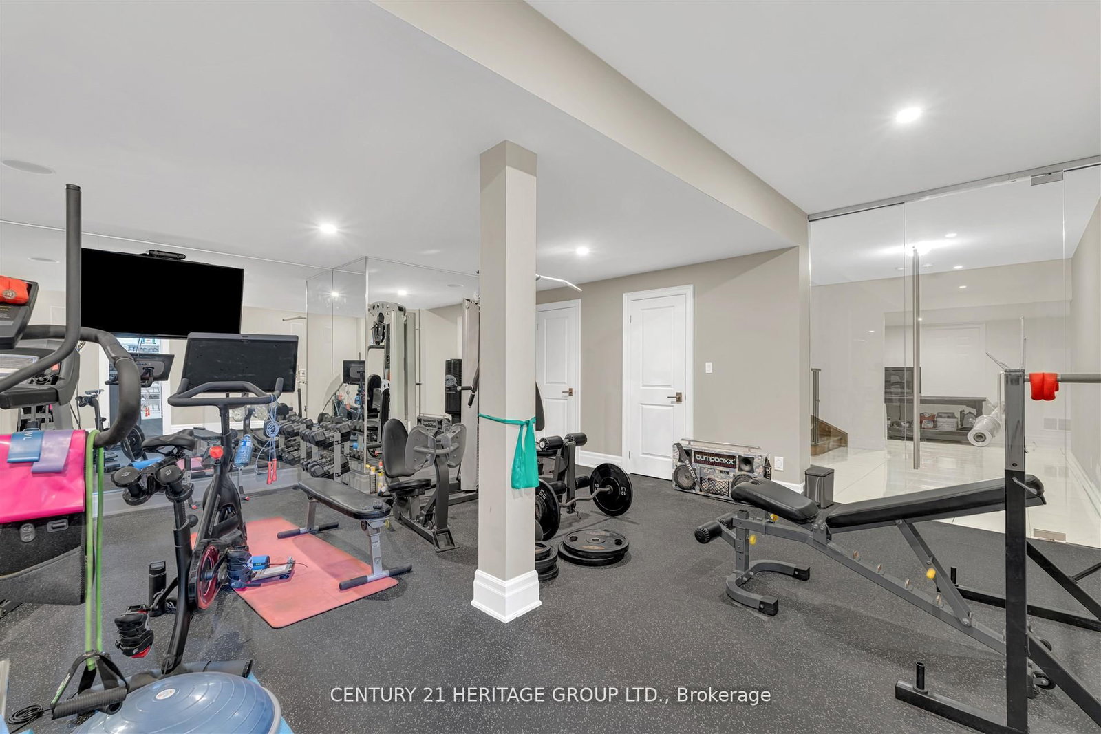 43 Sir Henry Court • King, ON photo 45