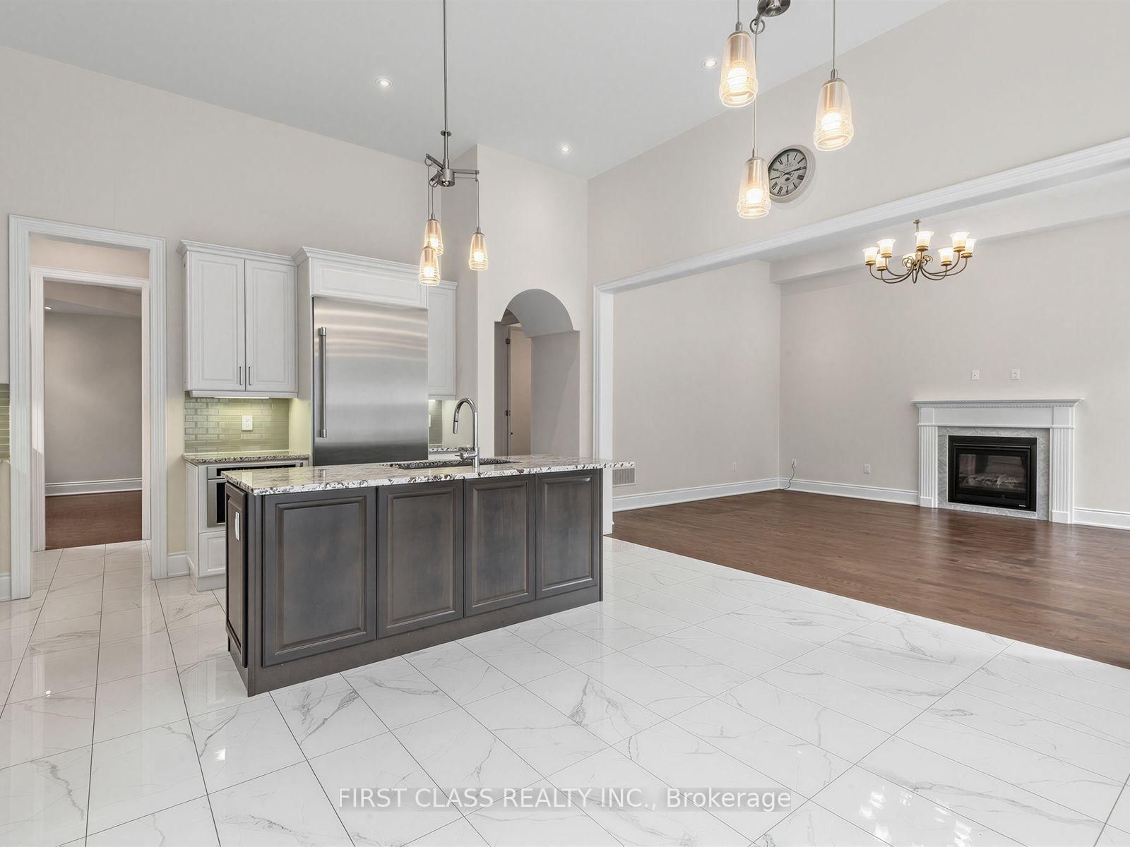 16 Macdonald Court • Richmond Hill, ON photo 15