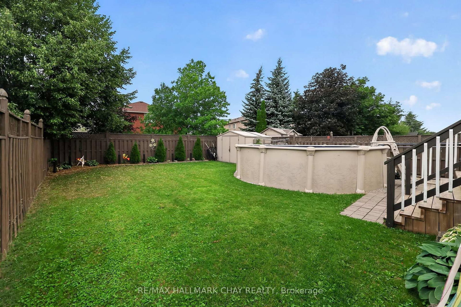 1925 Emerald Court • Innisfil, ON photo 22