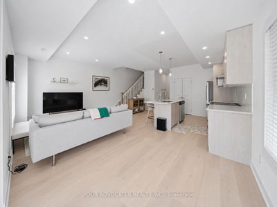 31 Nordic Lane • Whitchurch-Stouffville, ON photo 6