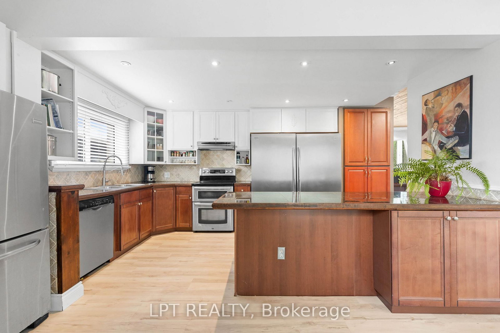 427 Lake Drive E • Georgina, ON photo 17