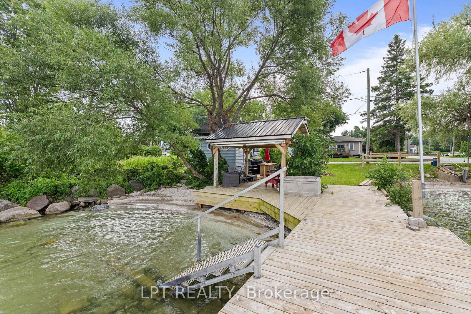 427 Lake Drive E • Georgina, ON photo 38