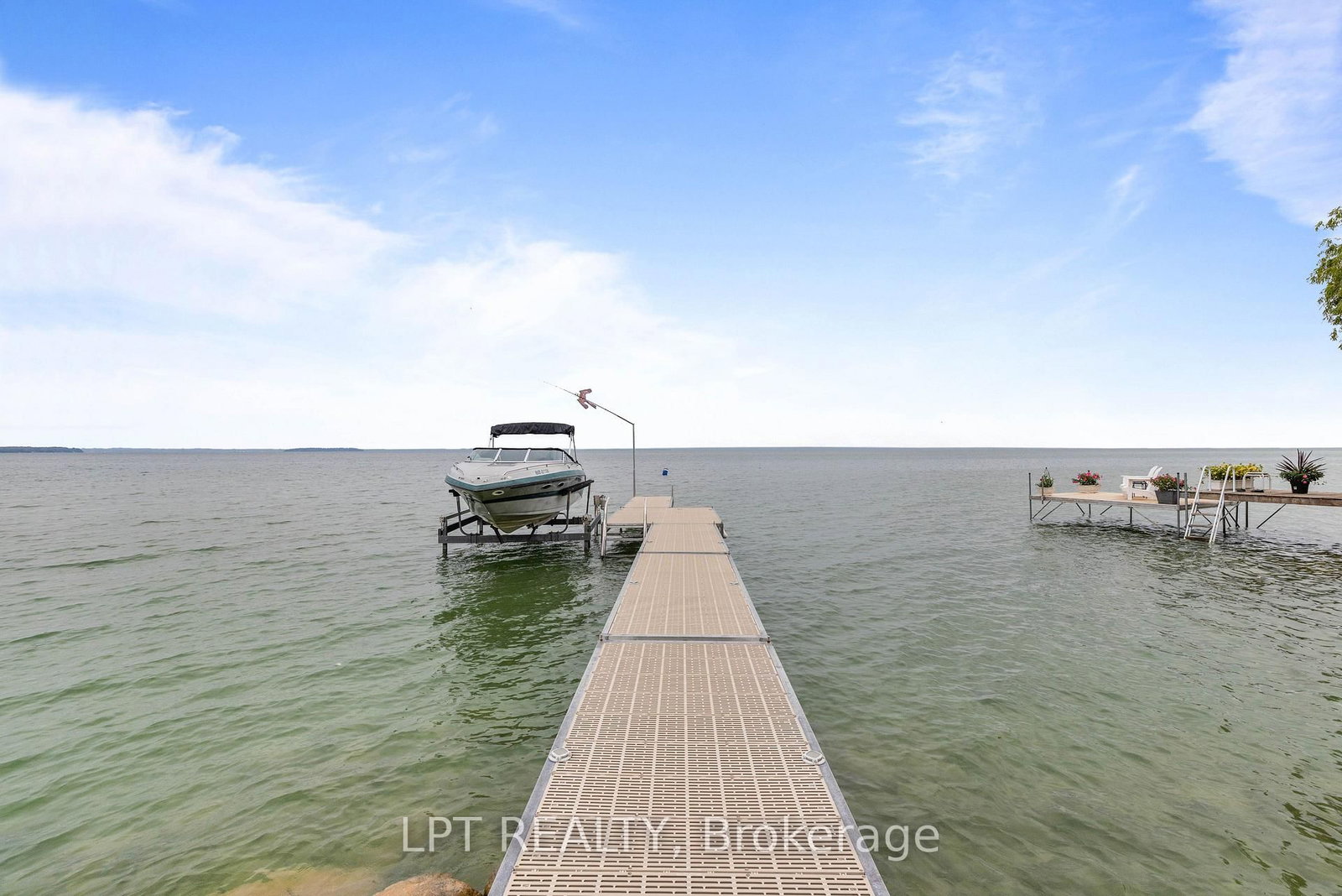 427 Lake Drive E • Georgina, ON photo 41