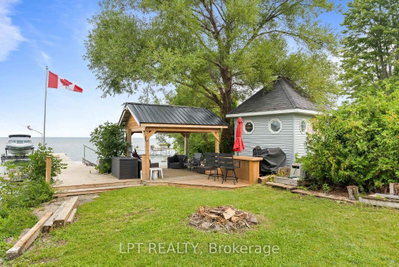 427 Lake Drive E • Georgina, ON photo 5