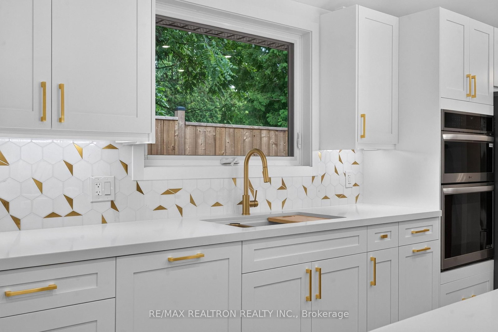 3 Reuben Street • Aurora, ON photo 19