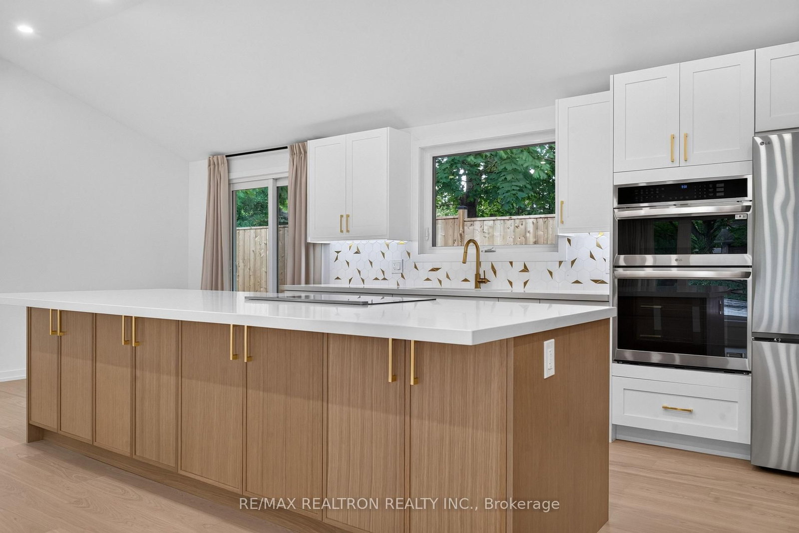 3 Reuben Street • Aurora, ON photo 23