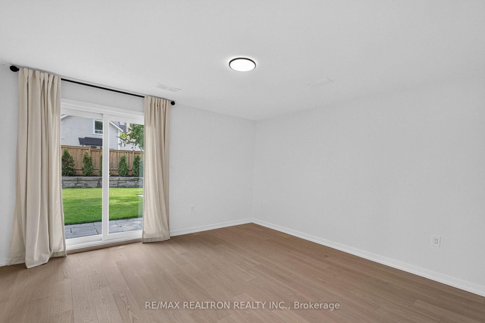 3 Reuben Street • Aurora, ON photo 28