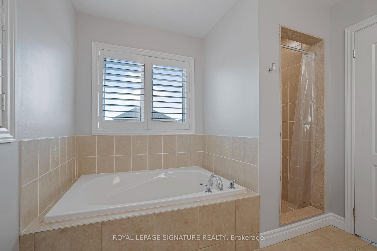 35 Mahogany Forest Drive • Vaughan, ON photo 25