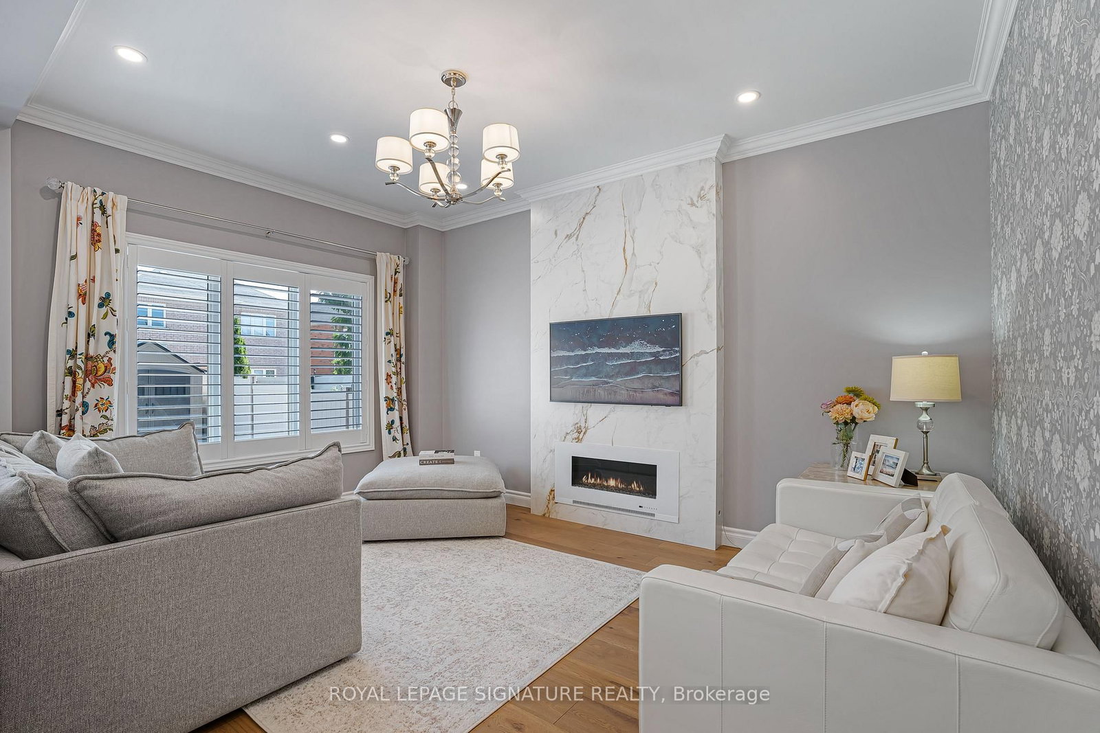 35 Mahogany Forest Drive • Vaughan, ON photo 8