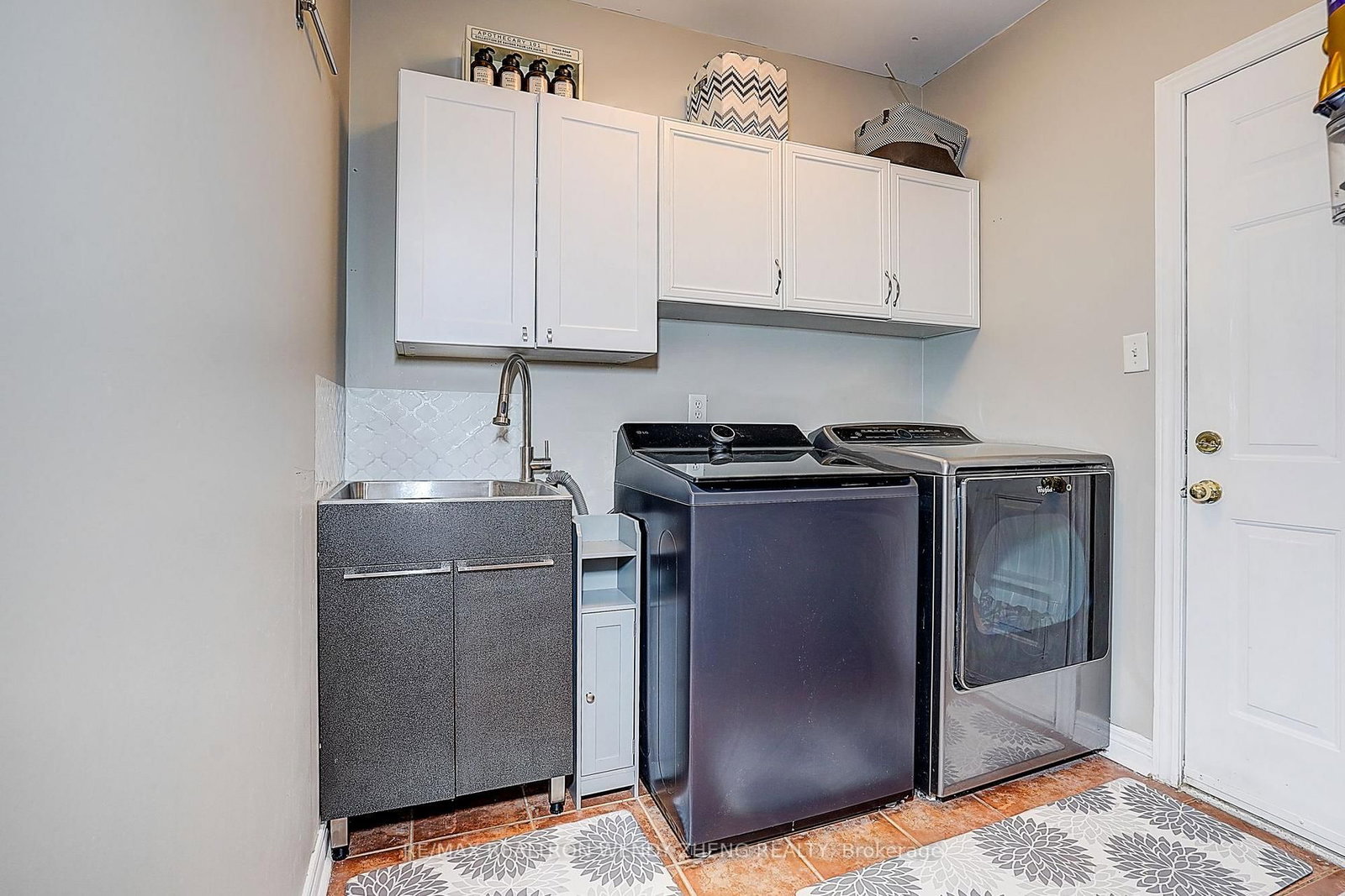 180 Stave Crescent • Richmond Hill, ON photo 23