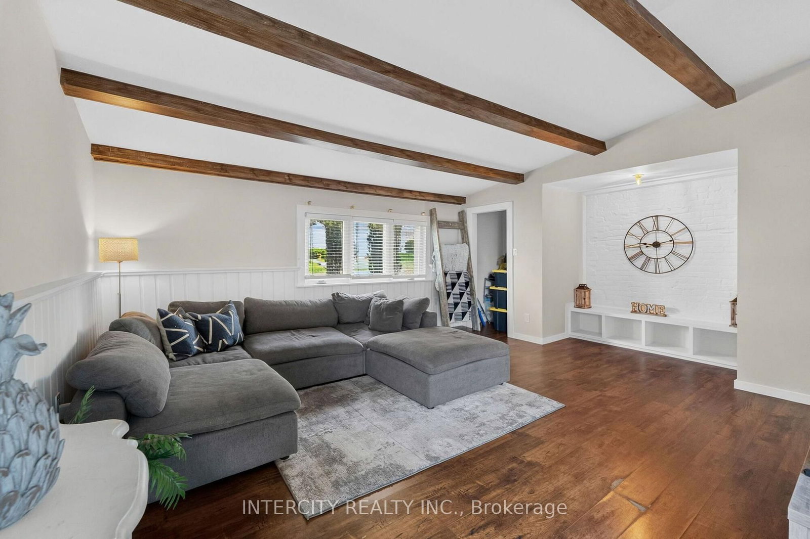 98 Essa Street • Bradford West Gwillimbury, ON photo 21