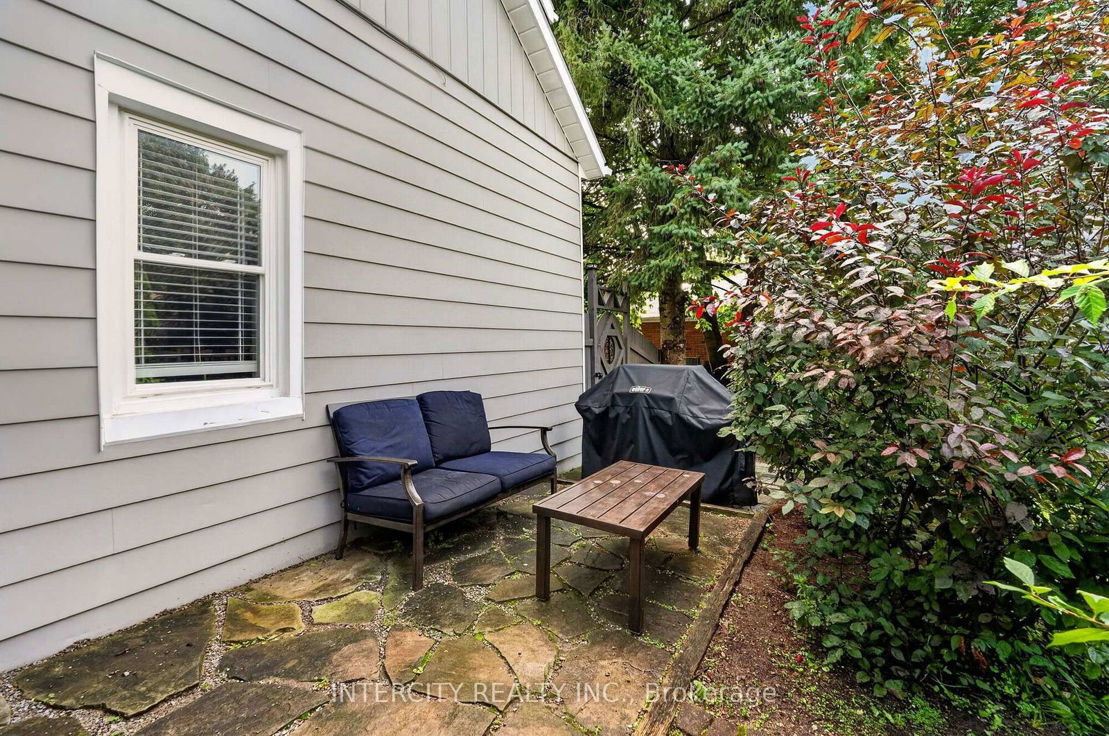 98 Essa Street • Bradford West Gwillimbury, ON photo 23