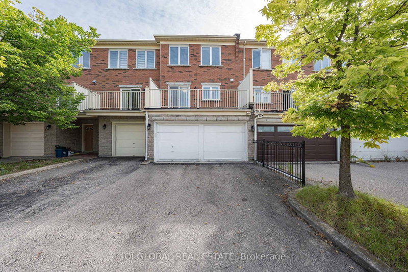 30 Pond Drive
