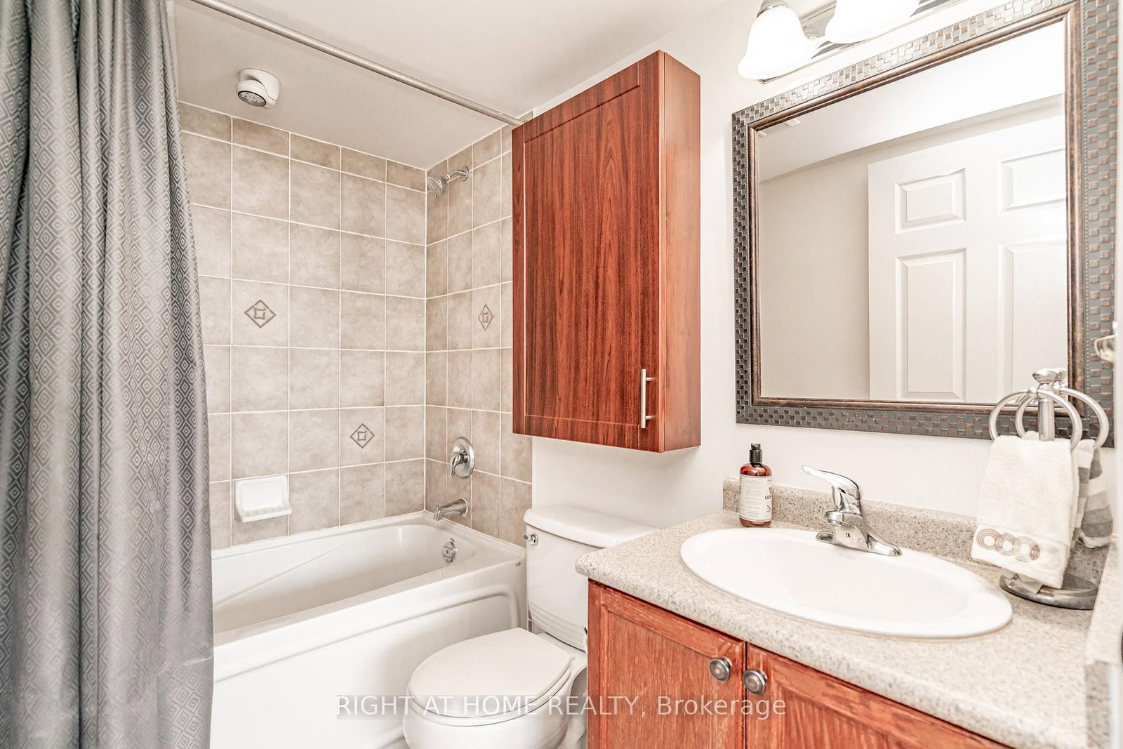 23 Oneida Crescent • #1010 • Richmond Hill, ON photo 29