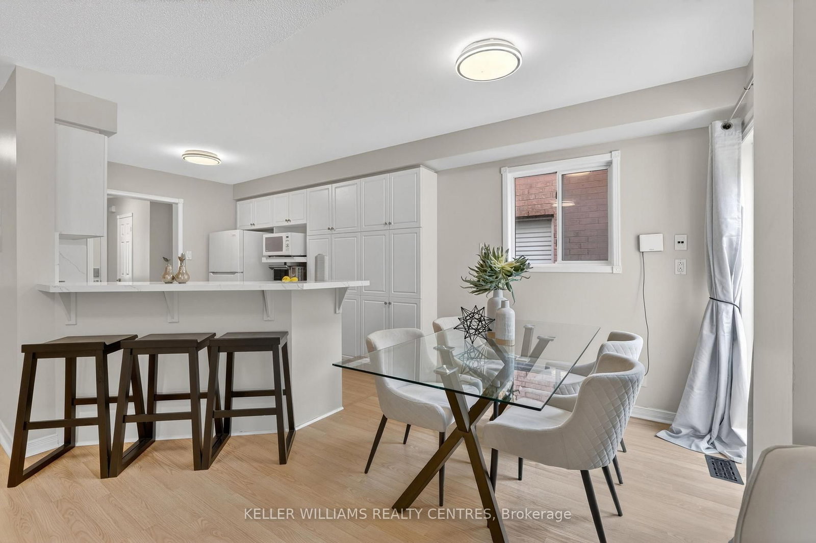 120 Woodroof Crescent • Aurora, ON photo 13