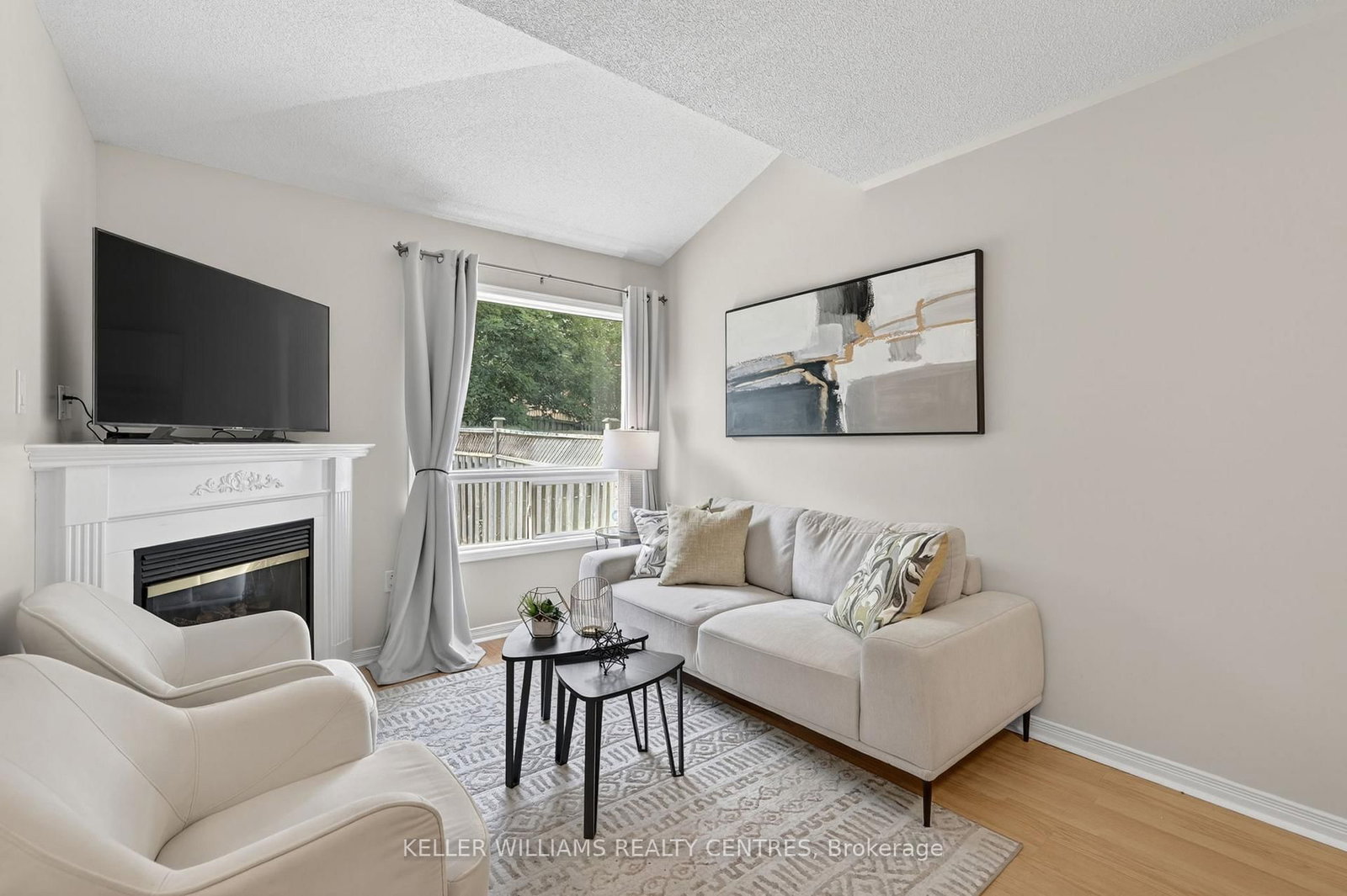 120 Woodroof Crescent • Aurora, ON photo 18