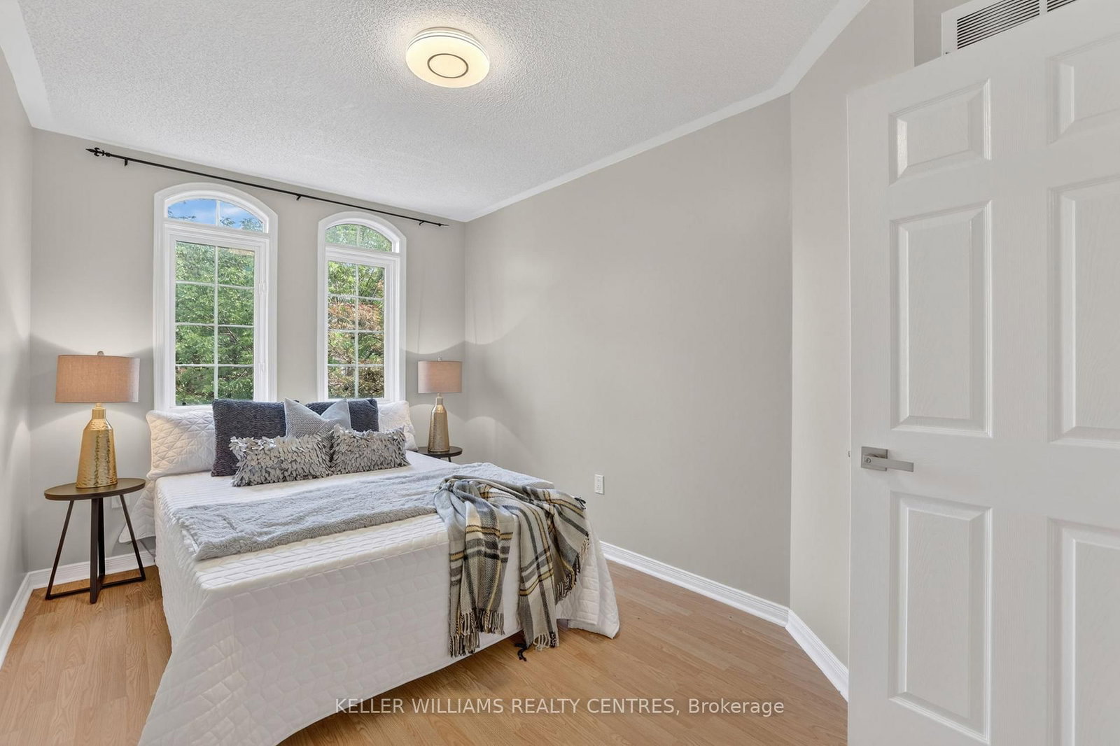 120 Woodroof Crescent • Aurora, ON photo 24