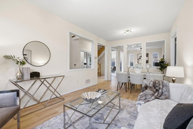 42 Chasser Drive • Markham, ON photo 8