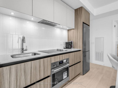 7950 Bathurst Street • #1311 • Vaughan, ON photo 9