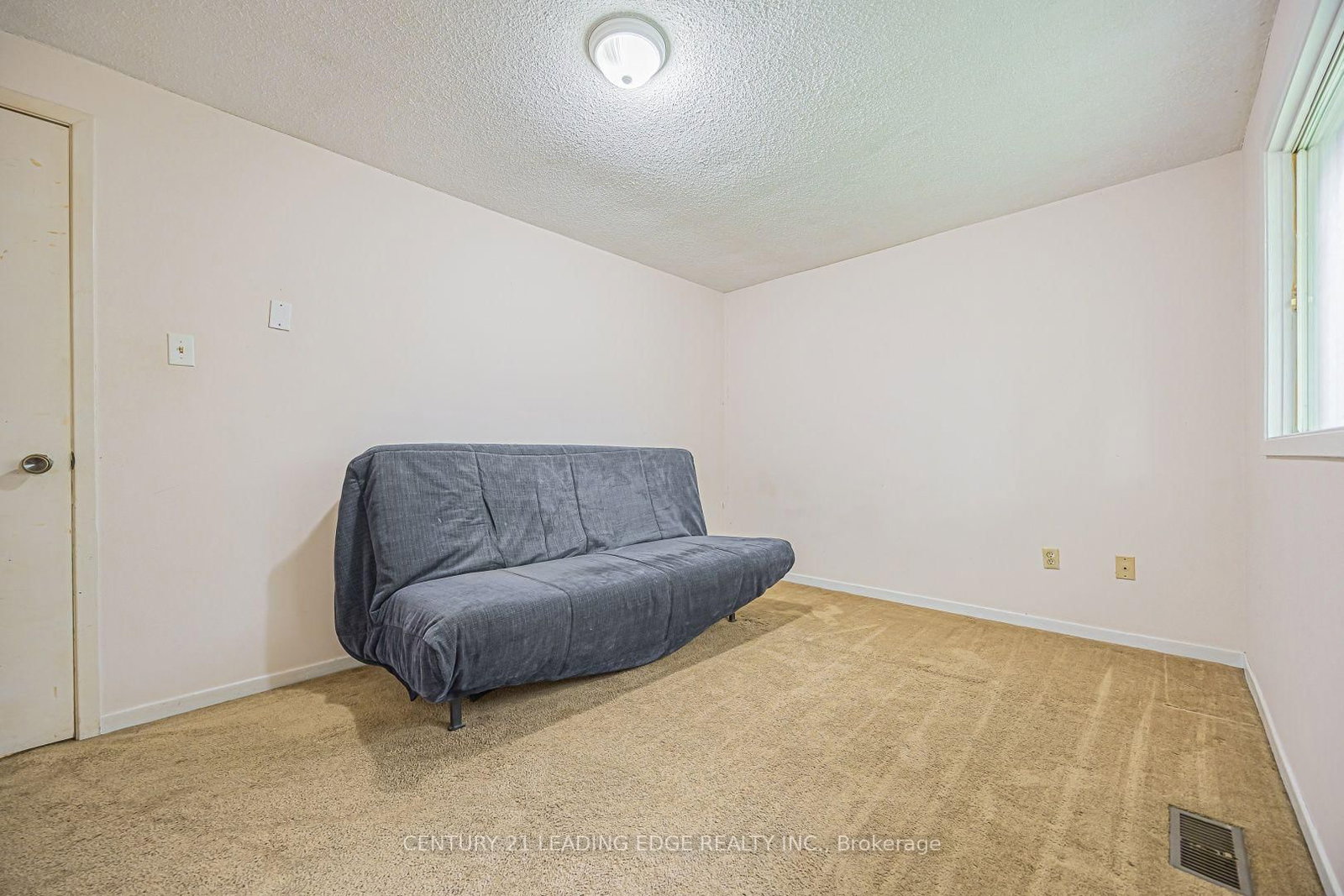 14 Buchanan Drive • Markham, ON photo 37