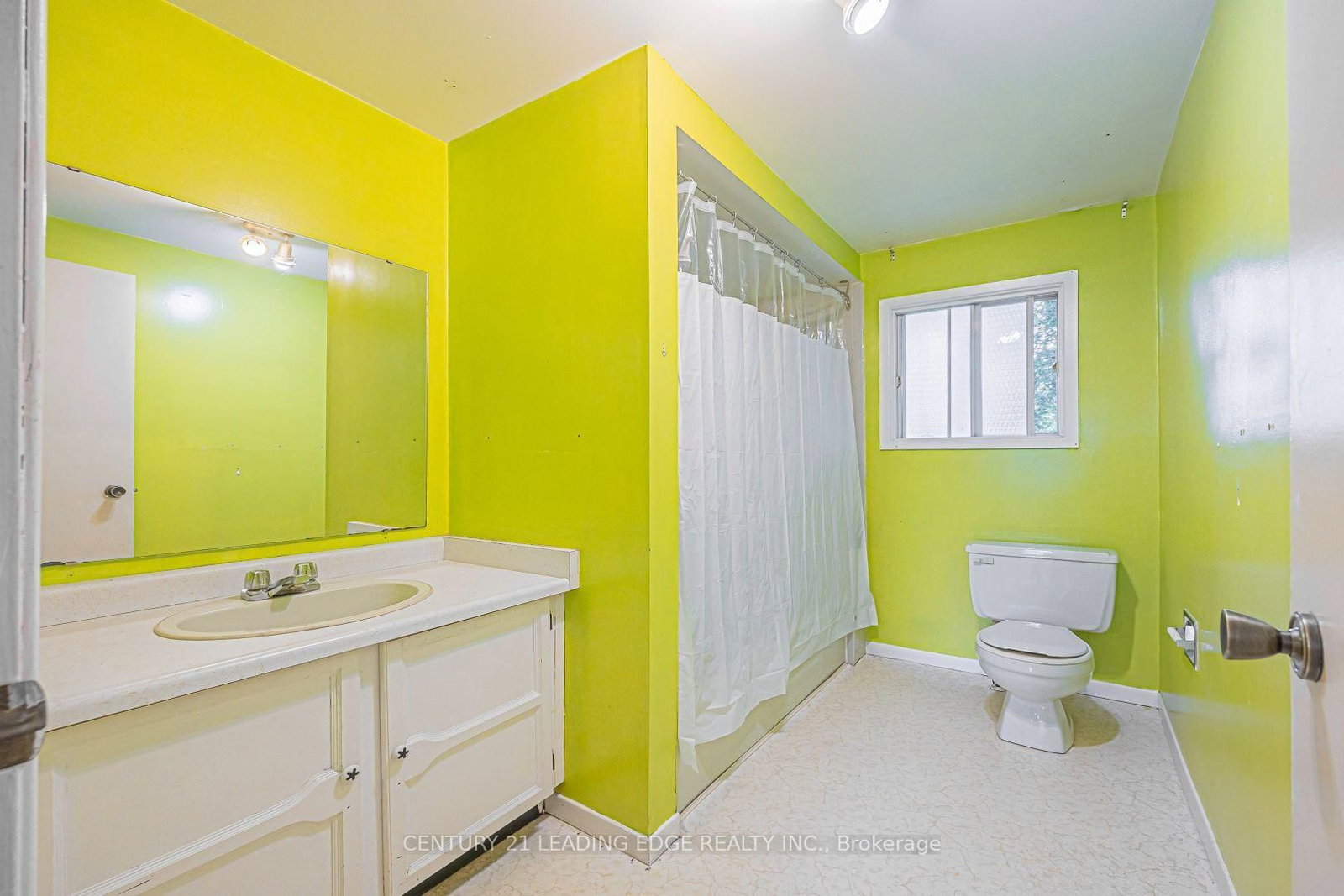 14 Buchanan Drive • Markham, ON photo 39