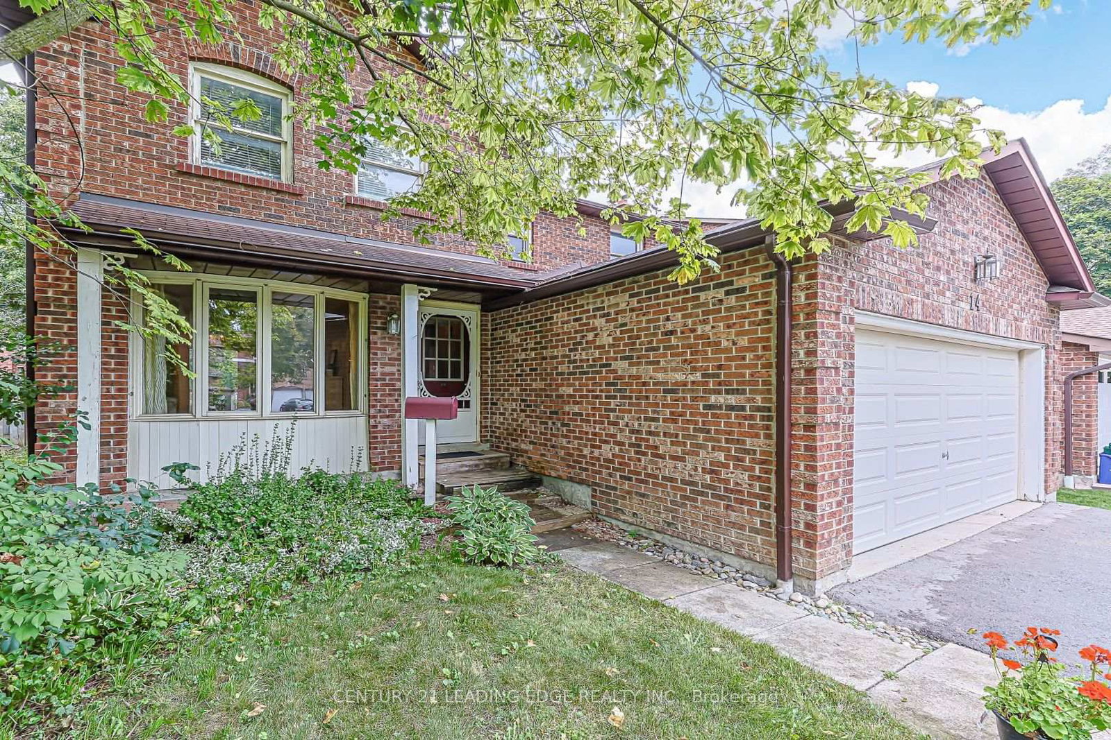 14 Buchanan Drive • Markham, ON photo 5