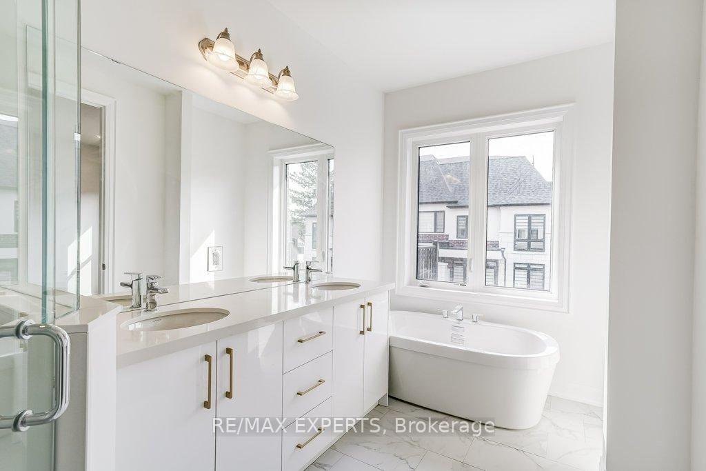 14A Mccachen Street • Richmond Hill, ON photo 24