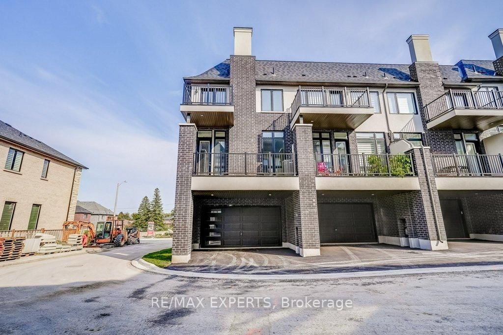 14A Mccachen Street • Richmond Hill, ON photo 39