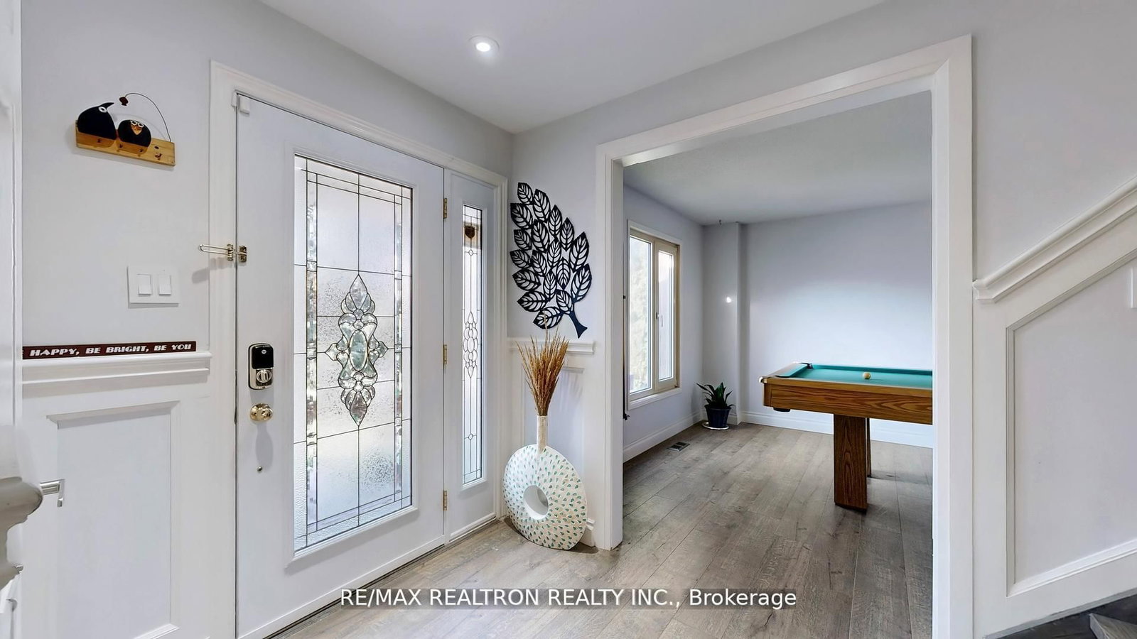 200 Mccaffrey Road • Newmarket, ON photo 3
