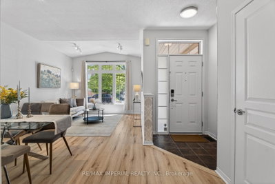 18 Davidoff Street • Markham, ON photo 4