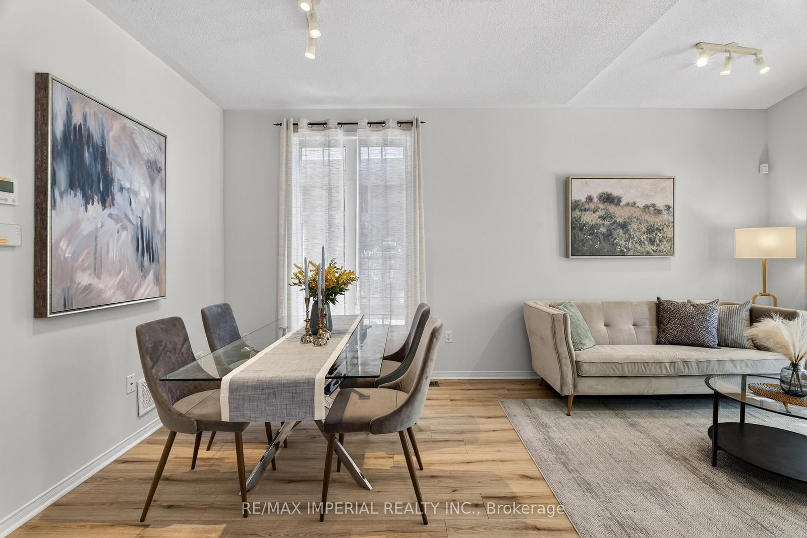 18 Davidoff Street • Markham, ON photo 9