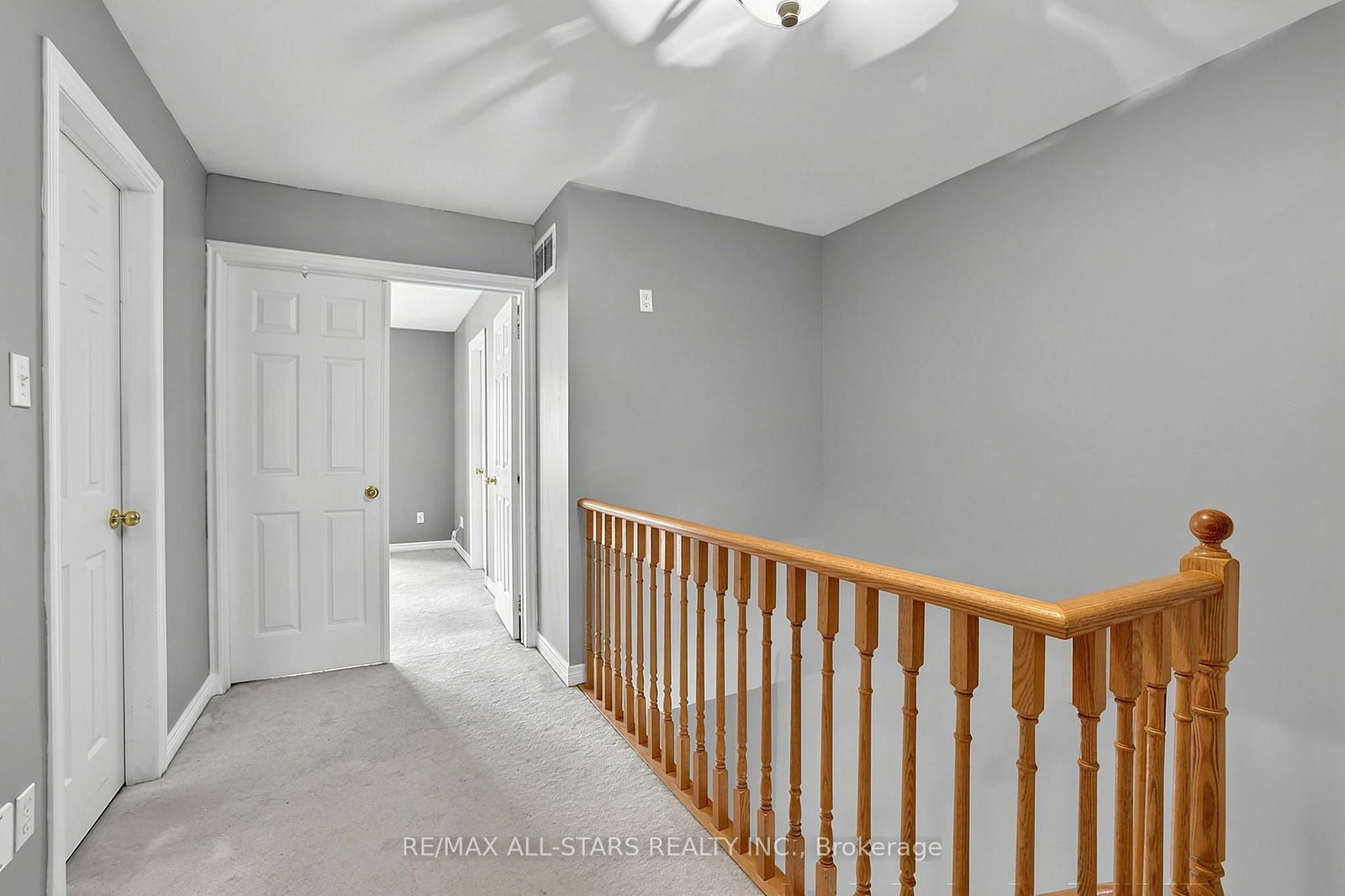 18 Lancaster Court • Georgina, ON photo 14