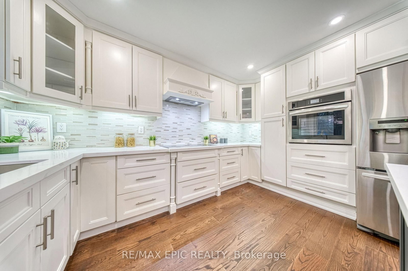 961 Damascus Court • Newmarket, ON photo 9