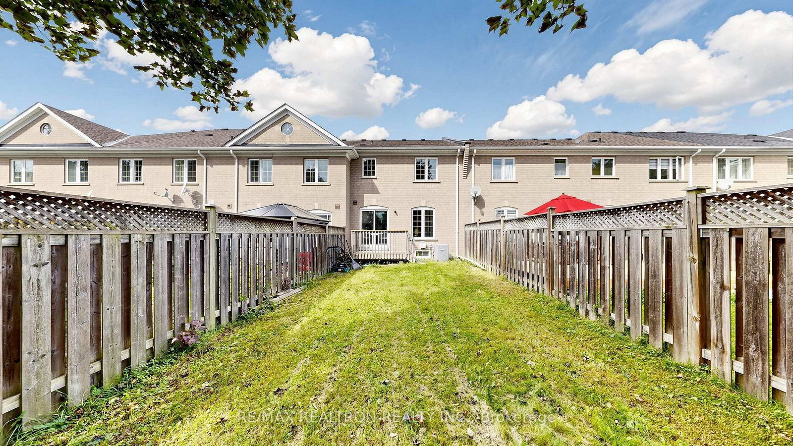 88 Banbrooke Crescent • Newmarket, ON photo 37