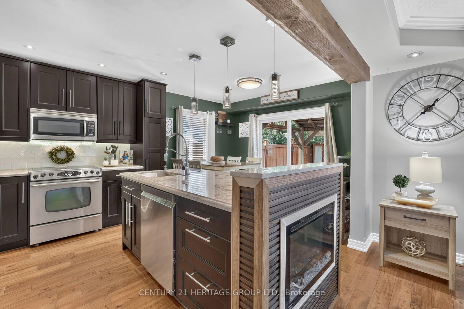 36 McMulkin Street • New Tecumseth, ON photo 14
